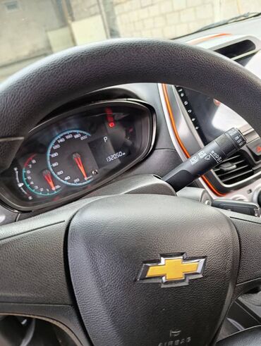 Chevrolet: Chevrolet Spark: 2017 г., 1 л, Автомат, Бензин, Хэтчбэк — 6