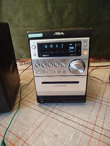 fly sx220: AIWA mikro linija. Nema daljinski. Cd ne radi. Kaseta (mislim da radi) — 2