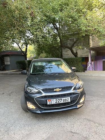 spark 1: Chevrolet Spark: 2021 г., 1 л, Вариатор, Бензин, Хэтчбэк — 2