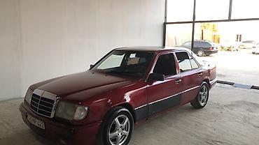 mercedes e270: Mercedes-Benz sedan, W124 seriyası (ili 1991). ünvan Neftçala rayonu — 3