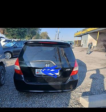 Honda: Honda Fit: 2004 г., 1.5 л, Вариатор, Бензин, Хэтчбэк — 3