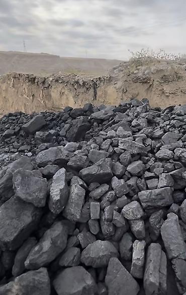 уголь турук: Кара кече комуру сатылат баасы 10сом — 1