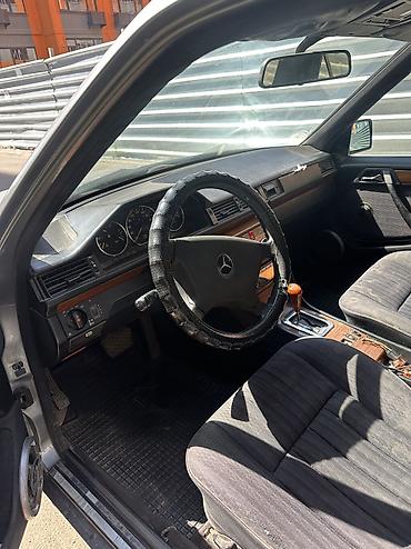 вампер 124: Mercedes-Benz W124: 1992 г., 2.3 л, Автомат, Бензин, Седан — 5