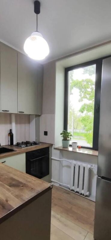 купить квартиру в токмоке: 2 комнаты, 44 м², Индивидуалка, 3 этаж, Евроремонт