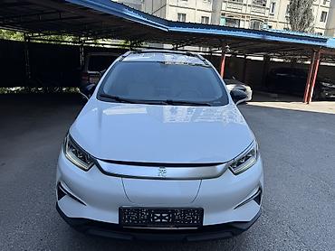 w211 e270: BYD Yuan Pro: 2021 г., Вариатор, Электромобиль, Кроссовер — 1