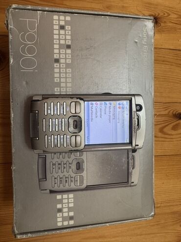 sony z3 compact: Sony Xperia V, < 2 GB Memory Capacity, rəng - Gümüşü