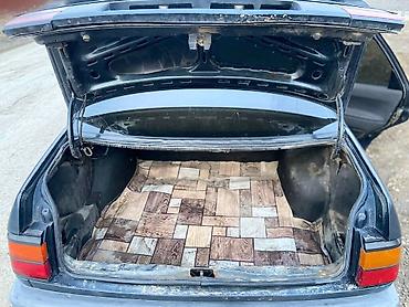 Volkswagen: Volkswagen Passat: 1990 г., 1.8 л, Механика, Бензин, Седан — 5