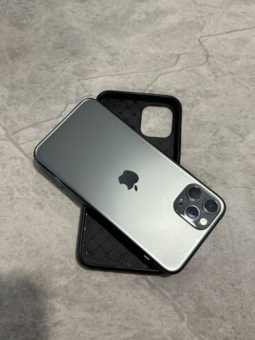 Apple iPhone: IPhone 11 Pro, Б/у — 7