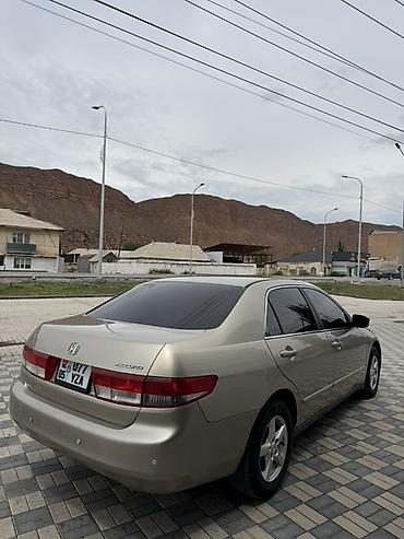 385 55: Honda Accord: 2004 г., 2.4 л, Автомат, Бензин, Седан — 5