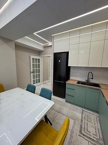osh flat: 3 комнаты, Асанбай мкр Агентство недвижимости, Без животных, от 6 месяцев, от 1 года, С мебелью полностью — 8