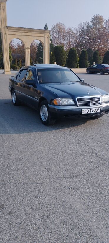 Mercedes-Benz: Mercedes-Benz C-Class: 1.8 l | 1996 il Sedan — 5
