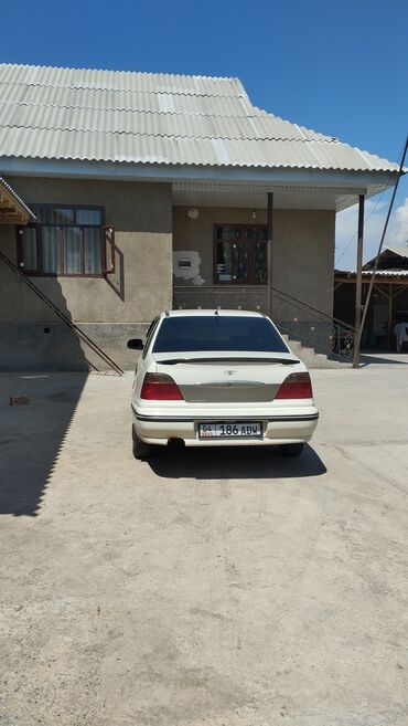 Daewoo: Daewoo Nexia: 2007 г., 1.6 л, Механика, Бензин, Седан