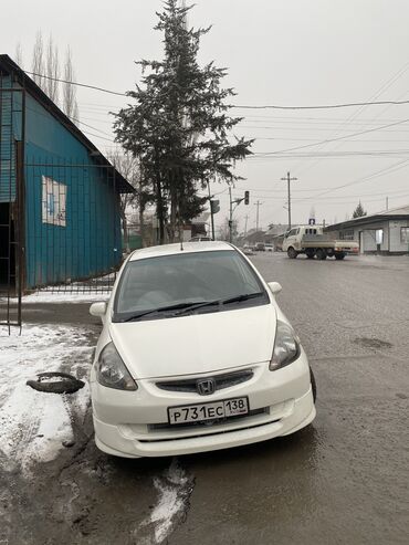 машына хонда фит: Honda Fit: 2001 г., 1.3 л, Вариатор, Бензин, Хетчбек