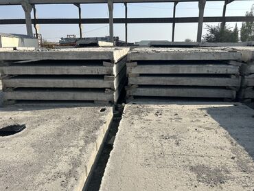 люк чугуный: Б/у, Размер: 3 x 6 x Другое, Установка