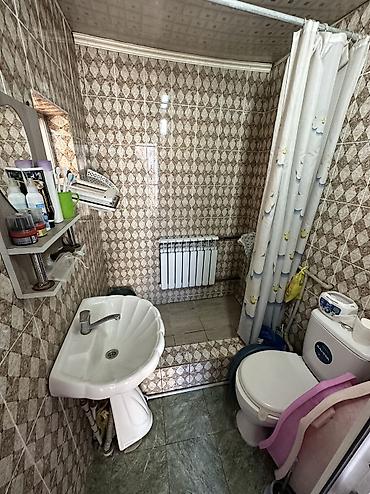 Продажа коттеджей и домов: 🔥Продается дом🔥 🏡Район: Умут Площадь: 53м2 ✅Участок: 4 соток — 7