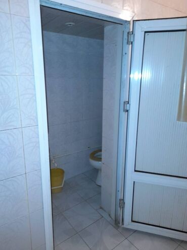 Digər kommersiya daşınmaz əmlakı: Sahil metrosuna yaxın,sahəsi 122 kv/m olan, 5 otağlı obyekt sauna,ofis — 12