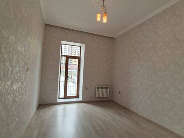 Mənzil kirayələyirəm: 3 otaqlı, 85 kv. m — 6