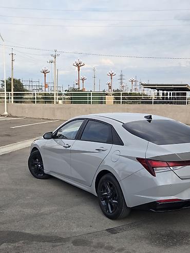 аванто: Hyundai Avante: 2022 г., 1.6 л, Робот, Гибрид, Седан — 2