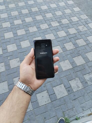 samsung star 2: Samsung Galaxy A8 2018, 32 ГБ, цвет - Серый, Кнопочный, Отпечаток пальца, Две SIM карты