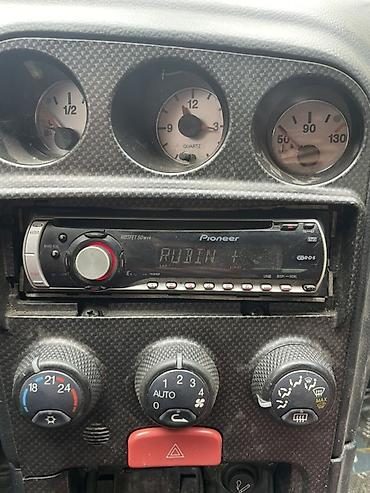 golf 7 multimedija original: Pioneer auto-radio / CD plejer za ugradnju u vozilo, 1 DIN format. U — 1