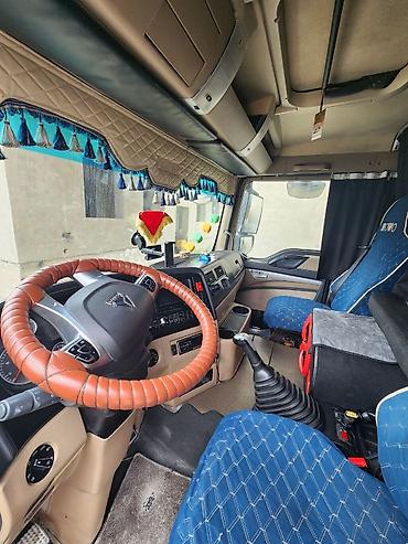 тракторный притсеп: Самосвал HOWO (Sinotruk), 6x4 - Тип: тяжелый самосвал для — 5