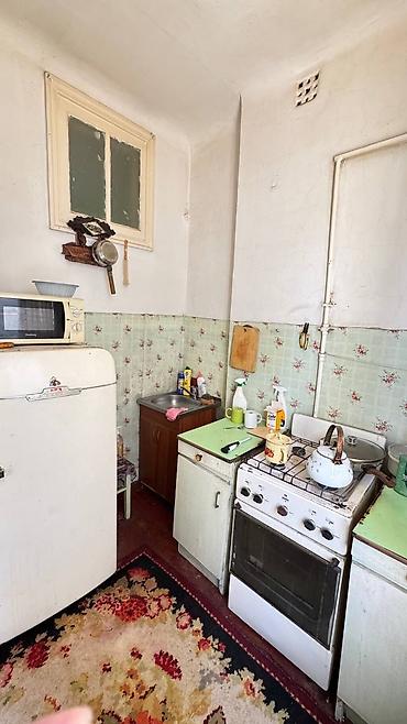 imak: 2 комнаты, 45 м², Юг-2 мкр Сталинка, 2 этаж, Старый ремонт — 10