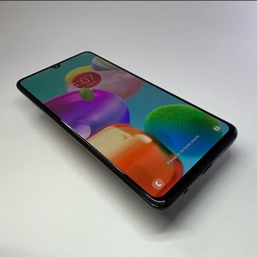 Samsung: Samsung Galaxy A41, 64 GB, rəng - Qara, Barmaq izi, Simsiz şarj, Face ID