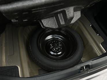 Toyota: Toyota Camry: 2015 г., 2.5 л, Вариатор, Гибрид, Седан — 10