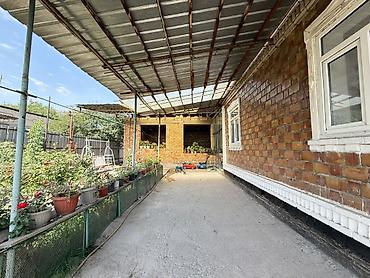 сто в новопокровке: 4 комнаты, 200 м², 8 соток, Бишкек, Собственник — 1