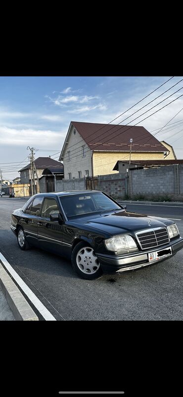 Mercedes-Benz: Mercedes-Benz W124: 1994 г., 3.2 л, Автомат, Бензин, Седан