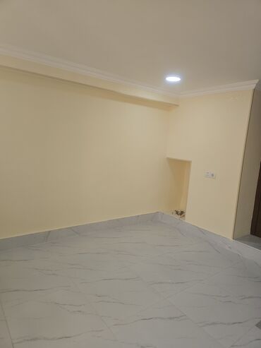 Həyət evləri və villaların satışı: Evin birinci mərtəbəsi kirayə verilir stamatolog,aptek ücün əladi — 6