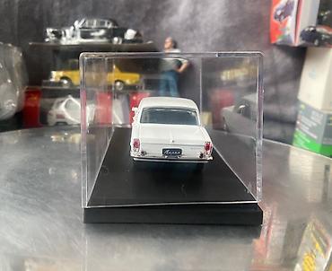 газ 24: ГАЗ, 1968 год, 1:43, Железо, Платная доставка — 4