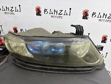 фара odyssey: Передняя правая фара Honda 2005 г., Б/у, Оригинал, Япония — 1