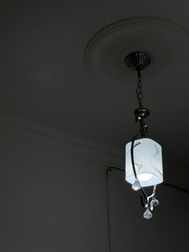 yataq otağı pərdələri: Çılçıraq, 2 lampa, Metal