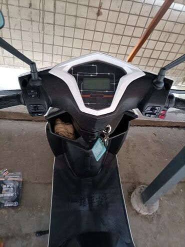 elektro motosiklet: Elektrik samokat 10", > 1000 Vt, > 45 km/s