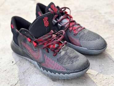 кроссовки изи бишкек: Эркектердин кроссовкасы, 45, Nike, Жаңы, Өзү алып кетүү