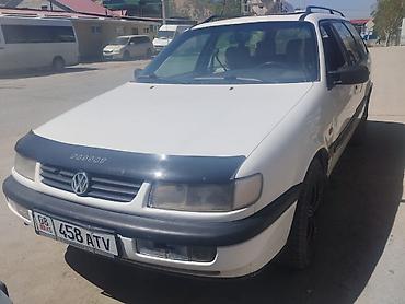 Транспорт: Volkswagen Passat Variant: 1994 г., 1.8 л, Механика, Бензин, Универсал — 3