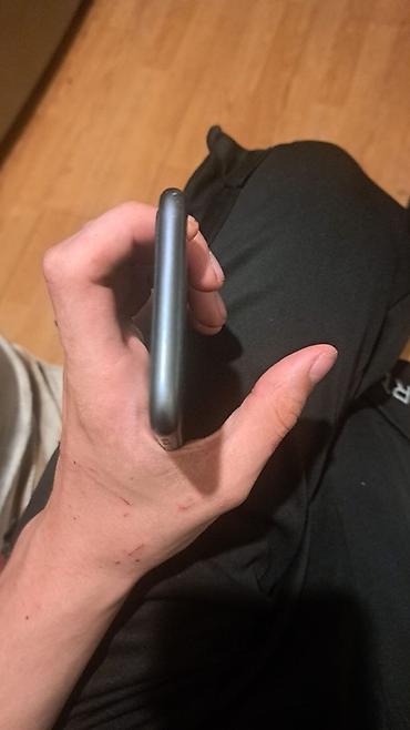 ikinci el iphone 5 s: Space Gray, Barmaq izi — 4
