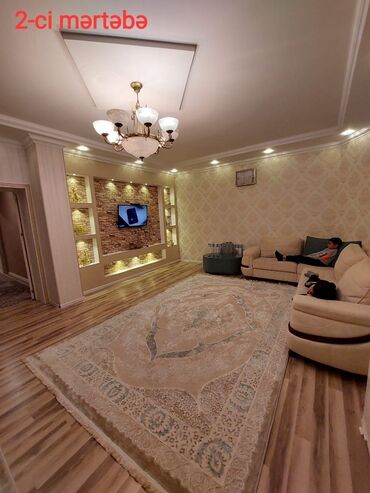 Həyət evləri və villaların satışı: 3 mərtəbəli həyət evi – geniş həyət və rahat planlama. Ev 3 — 14