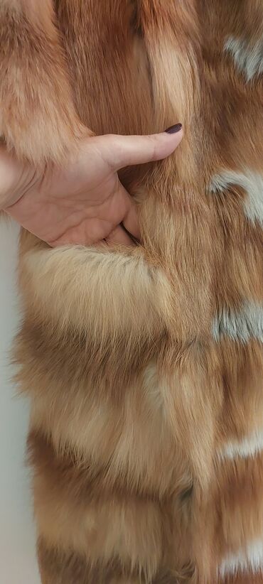 Kürklər: Manzari brendinin tülkü kürkünü satıram. Ölcu 40-42, 3/4 qollar — 7