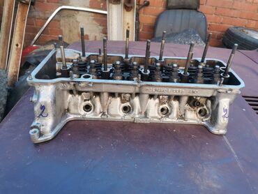 Auto delovi: Glava motor Lada 2121,21213 Niva br.2. Polovna, ocuvana. Skinuta sa — 1