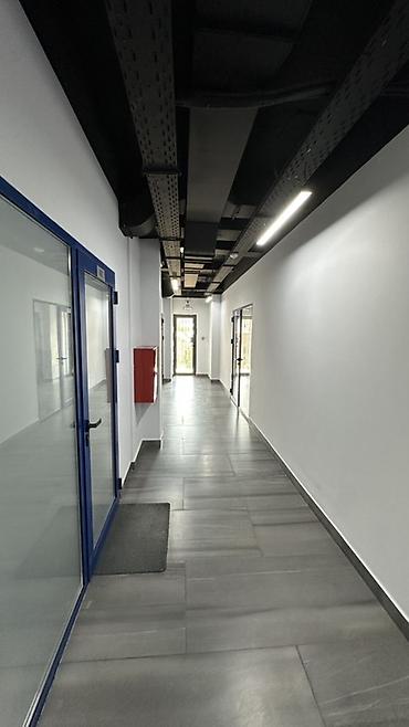 vefa: Продажа офисов 97 м², Без ремонта, Бизнес центр, 4 этаж — 5