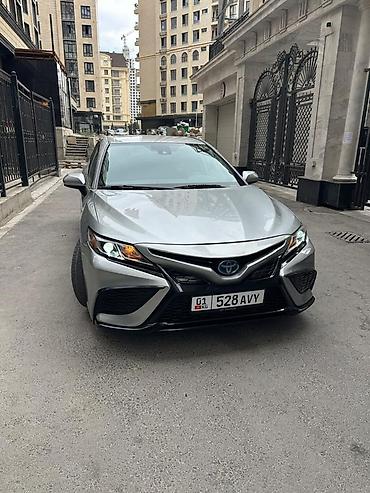 Toyota: Toyota Camry: 2018 г., 2.5 л, Вариатор, Гибрид, Седан — 1
