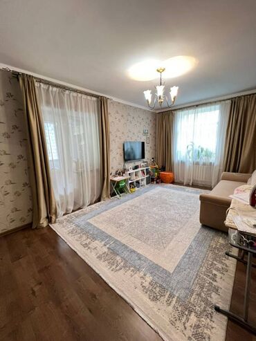 дом район политех: 2 комнаты, 45 м², Сталинка, 3 этаж, Евроремонт
