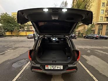 kia strong: Kia EV5: 2024 г., 0.1 л, Робот, Электромобиль, Кроссовер — 10