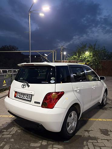 дешевые машина: Toyota Ist: 2003 г., 1.5 л, Автомат, Бензин, Хэтчбэк — 3