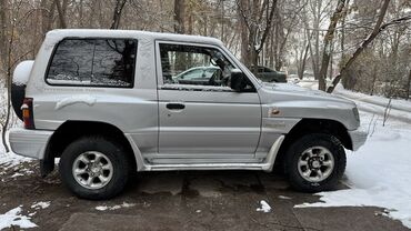 Mitsubishi: Mitsubishi Pajero: 2003 г., 2.5 л, Механика, Дизель, Внедорожник