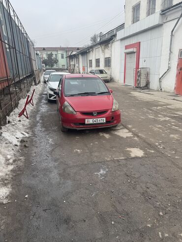 расрочка хонда: Honda Fit: 2003 г., 1.3 л, Вариатор, Бензин, Хэтчбэк