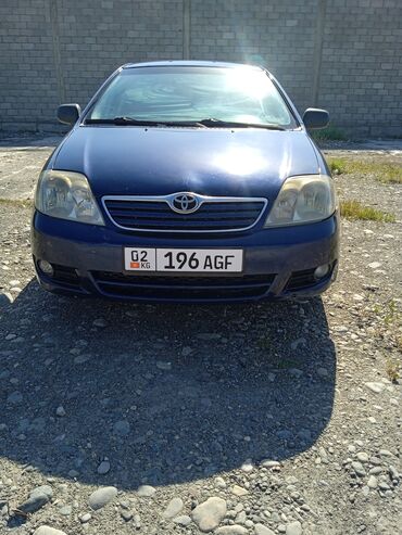 Toyota: Toyota Corolla: 2005 г., 1.6 л, Механика, Бензин, Седан