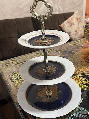 şirniyat qabları: Tort və şiriniyyat qabı, rəng - Mavi, Farfor — 1